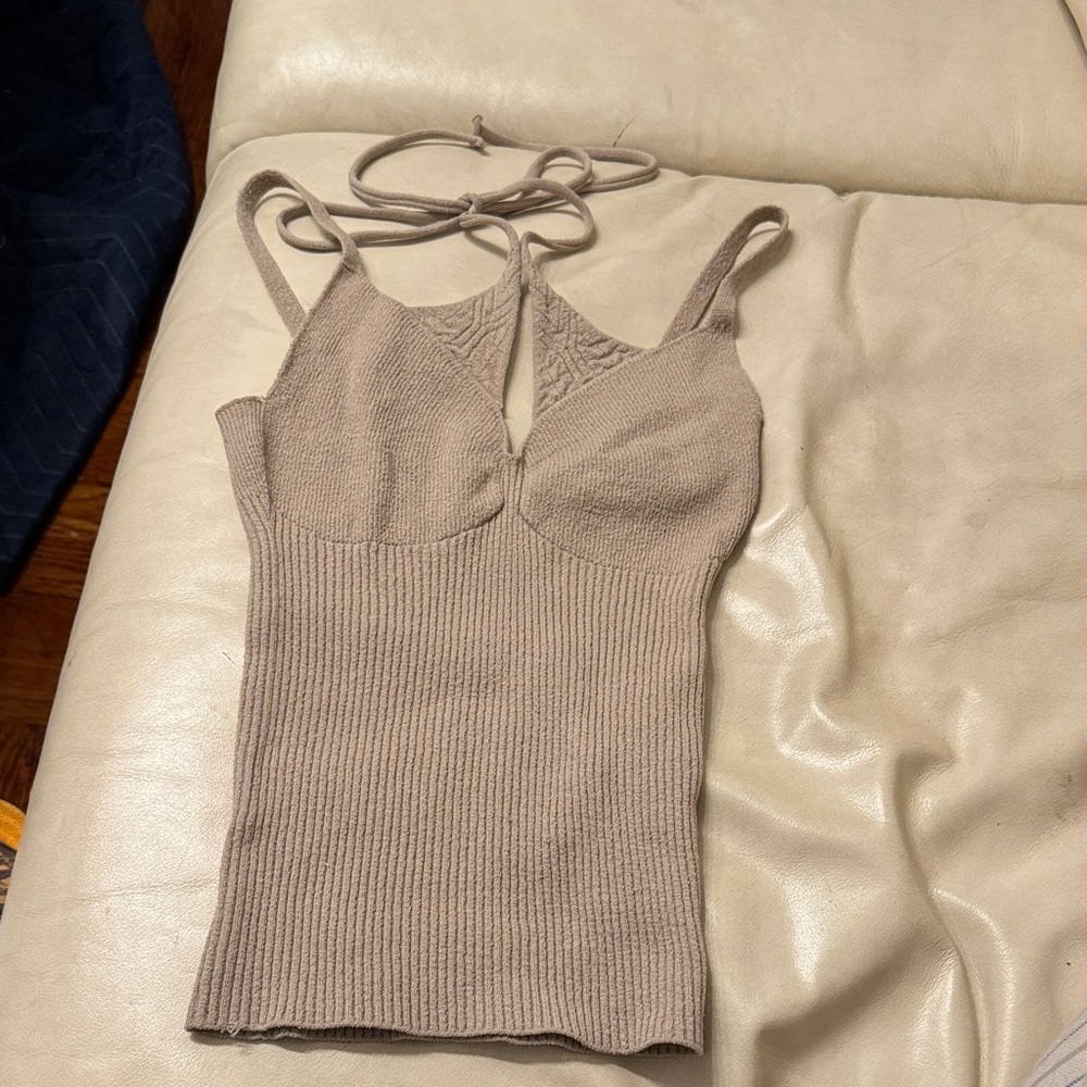 Source unknown (Korean brand) top